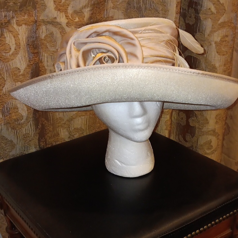 Halo Cream Wide Brim Hat with Bow